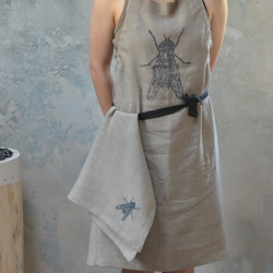 Linen apron with fly